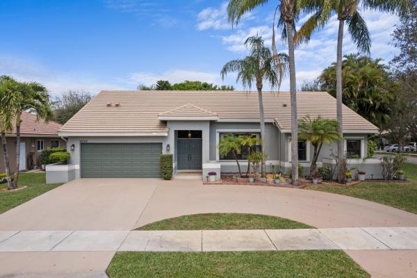 3905 NW 55th Ct, Coconut Creek, Florida 33073, image 1