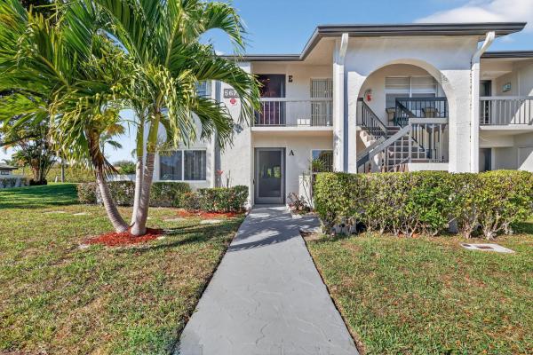 5675 Queen Palm Ct #E, Delray Beach, Florida 33484, image 1