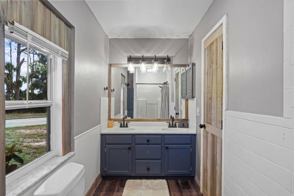 Lakewood Park, 6501 Ocala Ave, Fort Pierce, Florida 34951, image 1