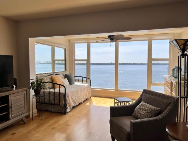 Landings East, 52 Yacht Club Dr #308, North Palm Beach, Florida 33408, image 2