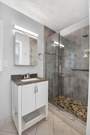 Boca Raton Square, 1231 SW 4th St, Boca Raton, Florida 33486, image 1