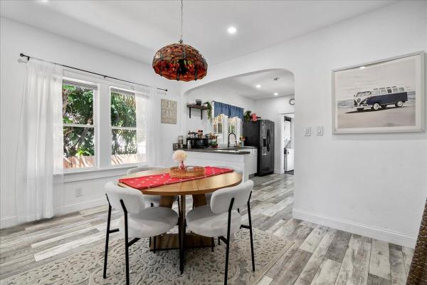 Omar, 815 Omar Rd, West Palm Beach, Florida 33405, image 1