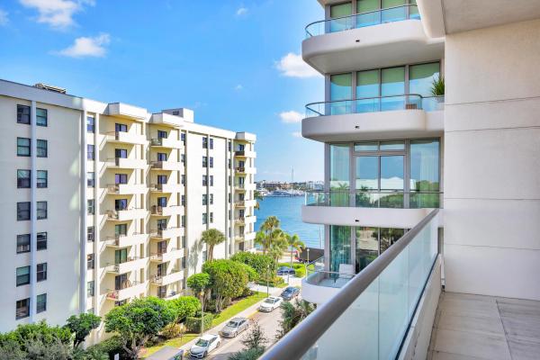 La Clara, 200 Arkona Ct #501, West Palm Beach, Florida 33401, image 2