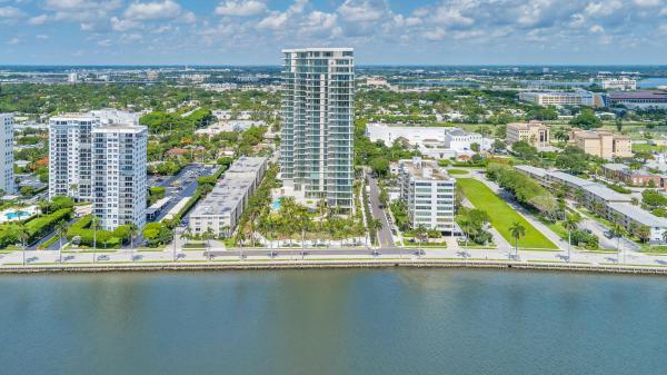 La Clara, 200 Arkona Ct #501, West Palm Beach, Florida 33401, image 3