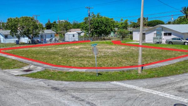 Park Manor, 398 W 23rd St, Riviera Beach, Florida 33404, image 2