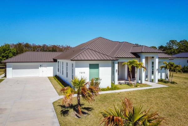 Palm Beach Country Estates, 7595 155th Pl N, Palm Beach Gardens, Florida 33418, image 2
