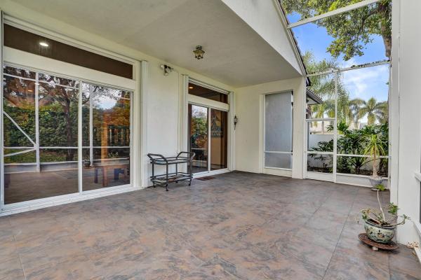 6606 Turchino Dr, Lake Worth, Florida 33467, image 1