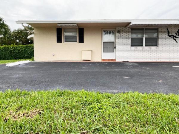 Imperial Villas, 2715 Ponce De Leon Blvd, Delray Beach, Florida 33445, image 3
