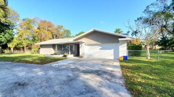 Kingsland, 4195 Maurice Dr, Delray Beach, Florida 33445, image 1
