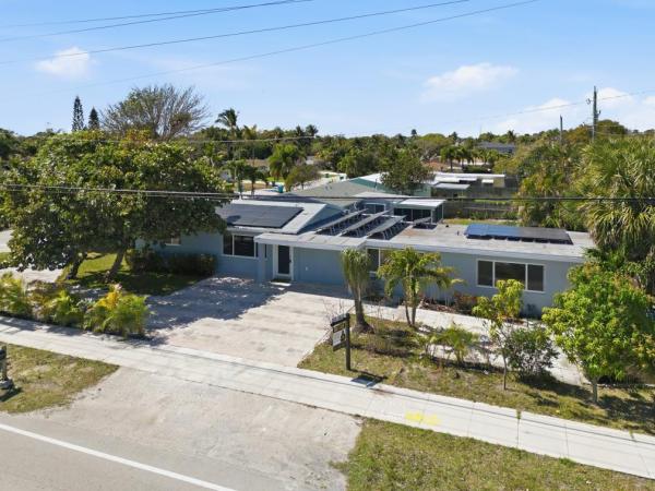 Central Park, 1115 S Seacrest Blvd, Boynton Beach, Florida 33435, image 1