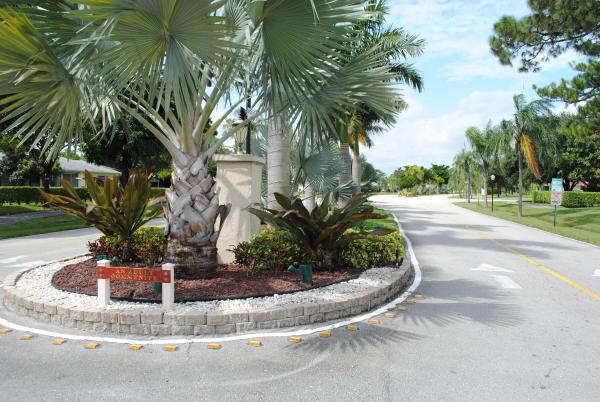 615 Laconia Cir, Lake Worth, Florida 33467, image 2
