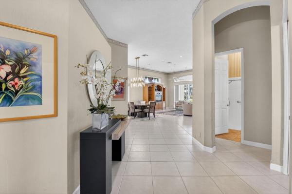 Turnberry Isle At Aberdeen, 6795 Fairway Lakes Dr, Boynton Beach, Florida 33472, image 2