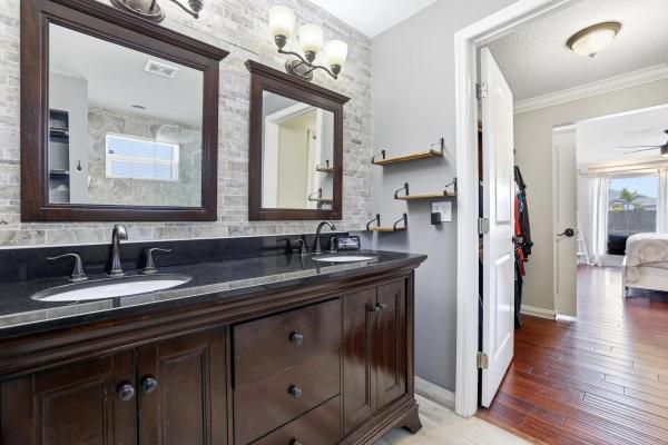 362 La Mancha Ave, West Palm Beach, Florida 33411, image 1