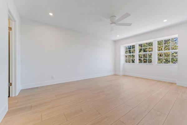 Winchester Courts, 4270 Hazel Ave #B, Palm Beach Gardens, Florida 33410, image 1