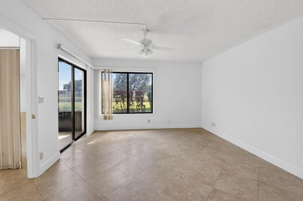 Fairway Park At Indian Spring, 5533 Fairway Park Dr #103, Boynton Beach, Florida 33437, image 2