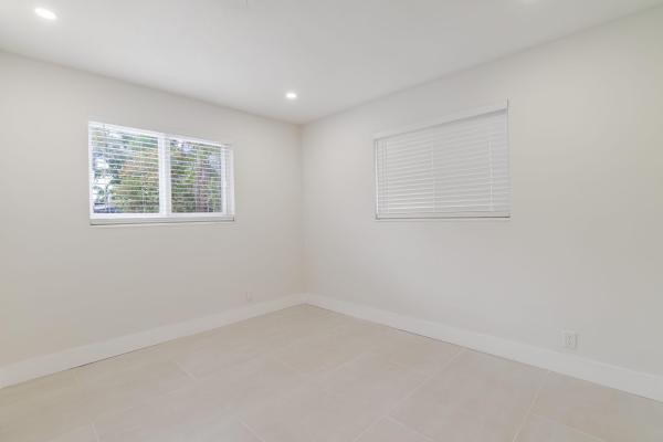 4330 NE 13th Ave, Oakland Park, Florida 33334, image 1