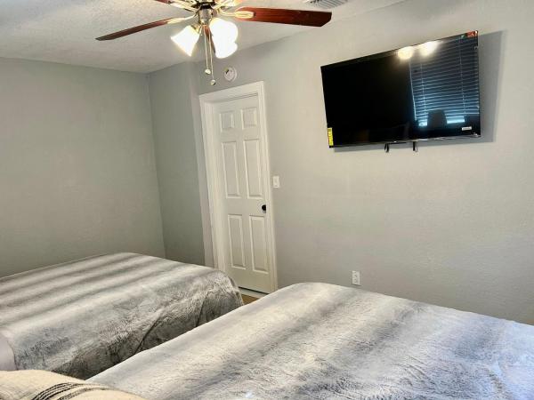 3871 SW 31st Ct, West Park, Florida 33023, image 1