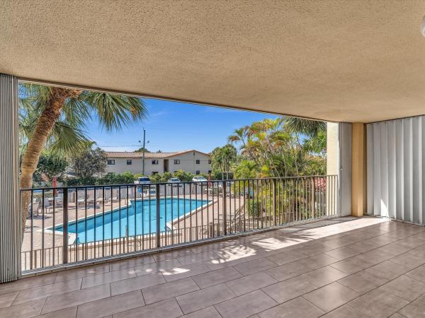 Beach House Village, 333 SE 20th Ave #204, Deerfield Beach, Florida 33441, image 1