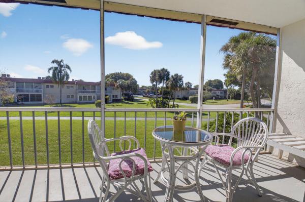 Abbey Village, 33 Abbey Ln #207, Delray Beach, Florida 33446, image 2