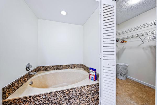 Villas Of Ocean Dunes, 1528 Ocean Dunes Cir, Jupiter, Florida 33477, image 2