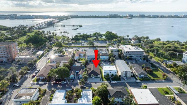 Lake Worth Town, 114 S Lakeside Dr #116, Lake Worth Beach, Florida 33460, image 1