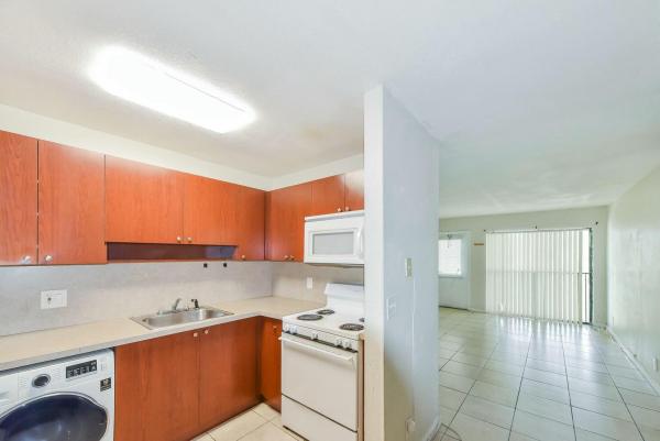 10936 Royal Palm Blvd, Coral Springs, Florida 33065, image 1