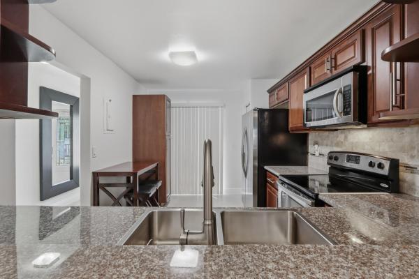 The Villas At Lucerne Lakes, 4330 Lucerne Villas Ln, Lake Worth, Florida 33467, image 1