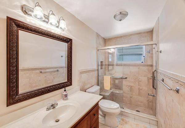 7206 W Oakridge Cir, Lake Worth, Florida 33462, image 1