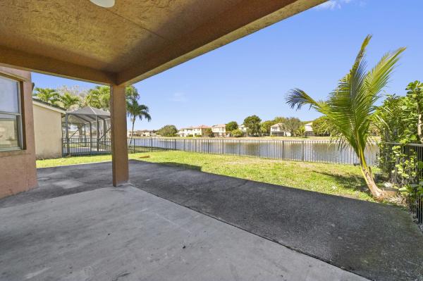 Woodworth Village, 9709 Wyeth Ct, Wellington, Florida 33414, image 2