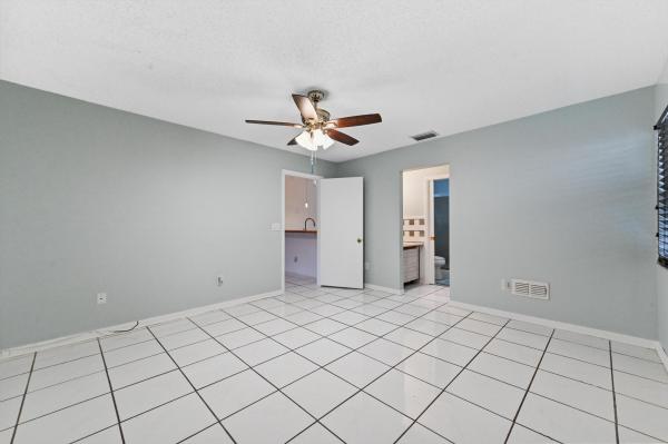 Countrywood, 7902 Burlwood Ln, Lake Worth, Florida 33467, image 2