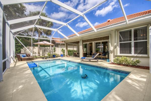 Oaks East, 117 Winter Club Ct, Palm Beach Gardens, Florida 33410, image 1