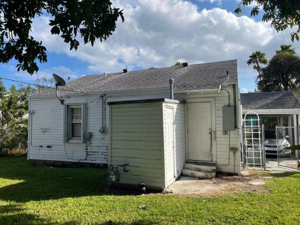 Fernwood, 729 Rockland Dr, West Palm Beach, Florida 33405, image 1