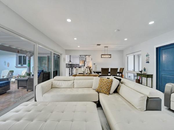 Hillsboro Shores, 3204 Robbins Rd, Pompano Beach, Florida 33062, image 1