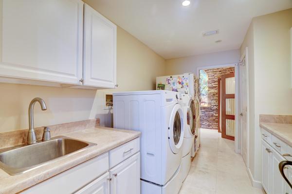 Palm Beach Isles, 1191 Emerald Ln, Riviera Beach, Florida 33404, image 3