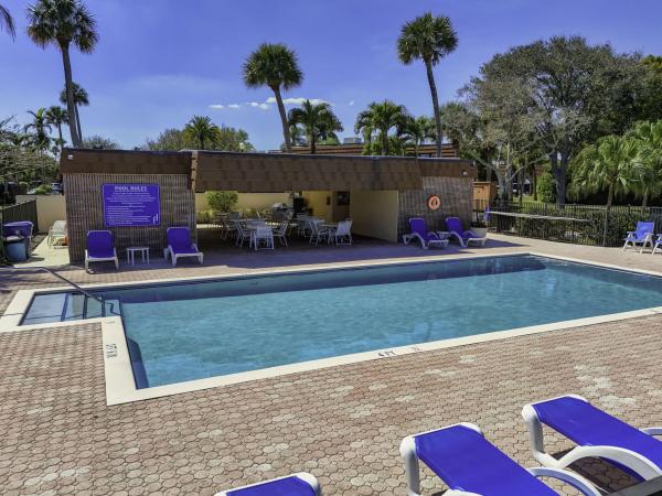 Jupiter Plantation, 825 Center St #9A, Jupiter, Florida 33458, image 1