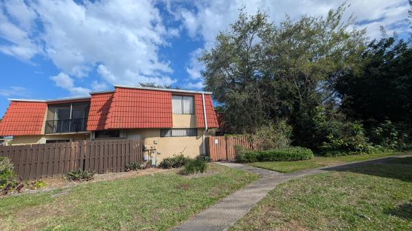 Banyan Lake, 22970 Oxford Pl #D, Boca Raton, Florida 33433, image 1