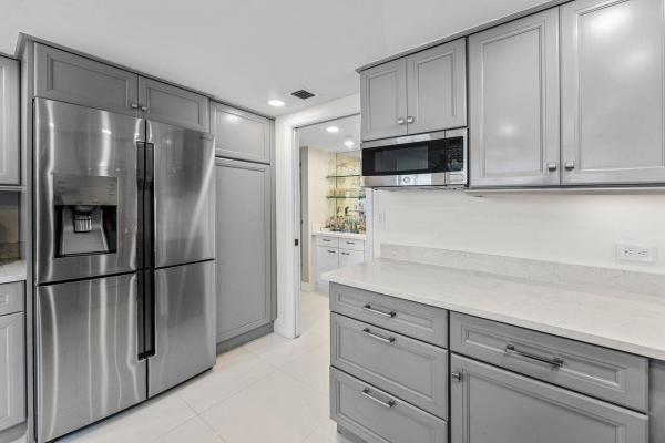 Trump Plaza Of The Palm Beaches, 529 S Flagler Dr #8g, West Palm Beach, Florida 33401, image 3