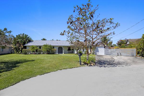 6797 Bayshore Dr, Lake Worth, Florida 33462, image 1