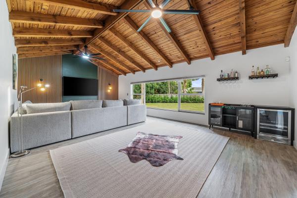 Pinewood East 2 Of Wellington, 12192 Branding Iron Ct, Wellington, Florida 33414, image 2