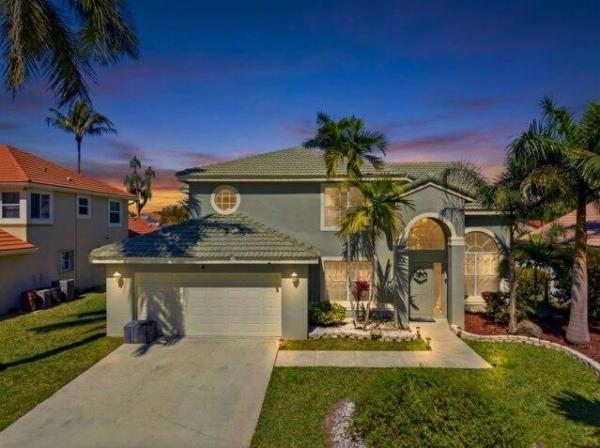 Le Palais, 5528 Descartes Cir, Boynton Beach, Florida 33472, image 3