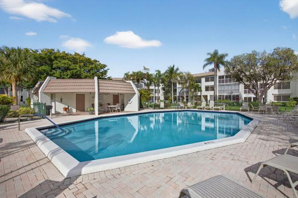 Royal Park Gardens 3, 6850 Royal Palm Blvd #103g, Margate, Florida 33063, image 1