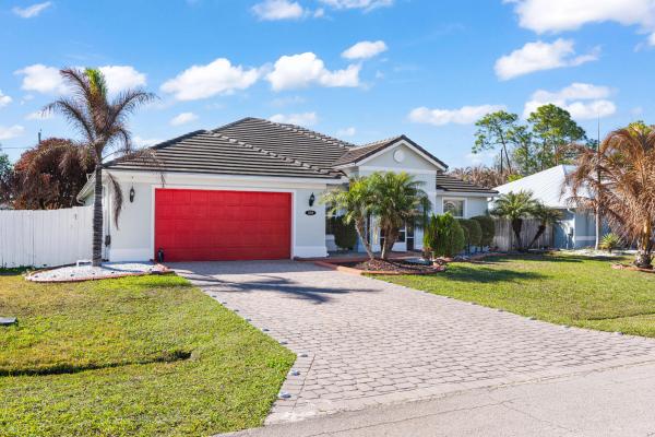 Swan Park, 898 SW Curtis St, Port St. Lucie, Florida 34983, image 1