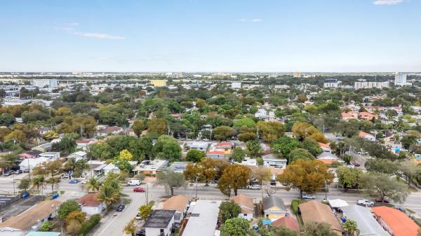 Malverndale, 2428 NW 28th St, Miami, Florida 33142, image 3