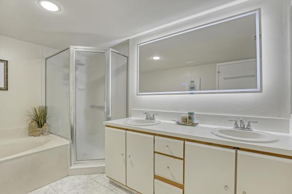 Half Moon Bay, 105 Half Moon Cir #F1, Hypoluxo, Florida 33462, image 3