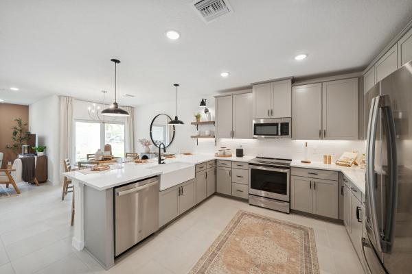 Morningside Palm Breezes Club, 9304 Windrift Cir #104, Fort Pierce, Florida 34945, image 1