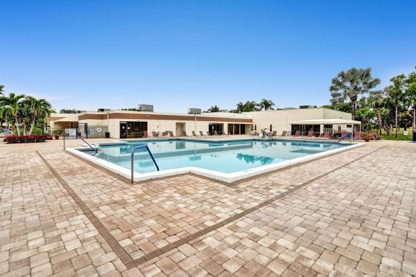7674 Tahiti Ln #101, Lake Worth Beach, Florida 33467, image 1