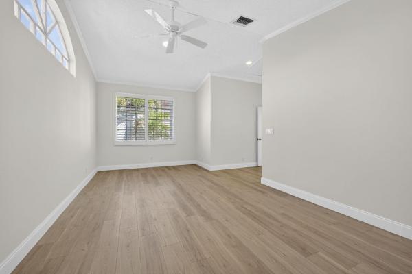 Villa D'Este, 8 Via Sorrento, Palm Beach Gardens, Florida 33418, image 1