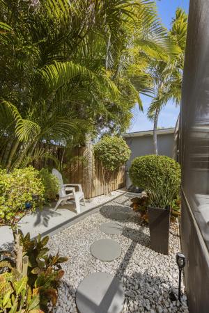 North Lake Worth, 1309 N N St, Lake Worth Beach, Florida 33460, image 1