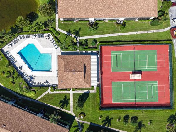 Pine Crest At Indian Creek, 901 Pinecrest Cir #C, Jupiter, Florida 33458, image 1