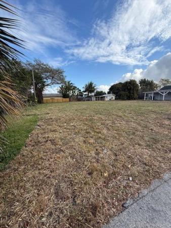 Military Park, 4583 Diekhans Rd, West Palm Beach, Florida 33417, image 2